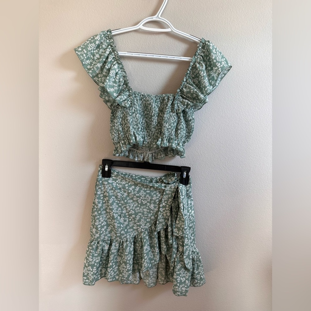 2 piece set